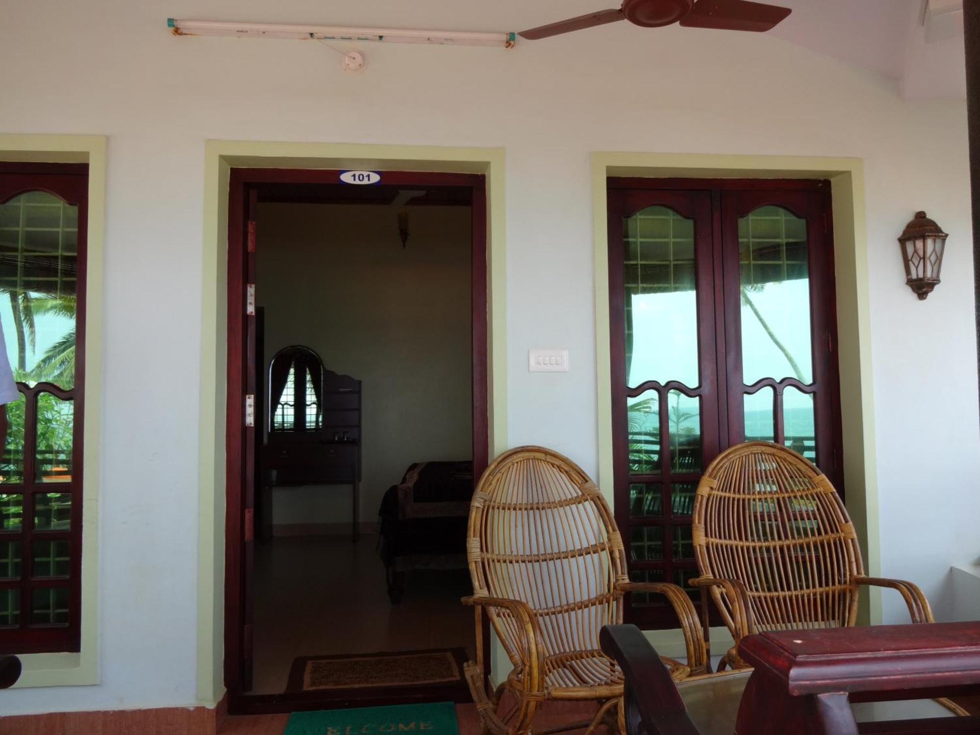 Samsara Harmony Beach Resort Варкала Экстерьер фото